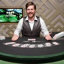 877betgame Dragon Tiger PK Tables, Live and Ready